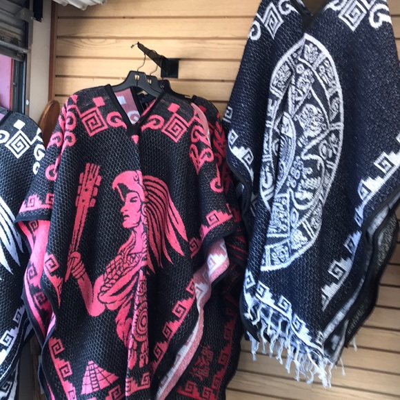 PONCHOS - Picture 3 of 16